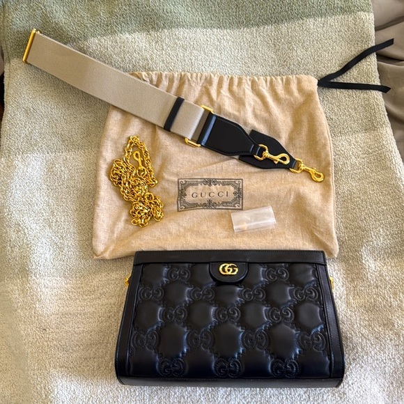 π€MatelassΓ© leather cross-body bag. Never been worn. π― Authentic - Picture 14 of 14